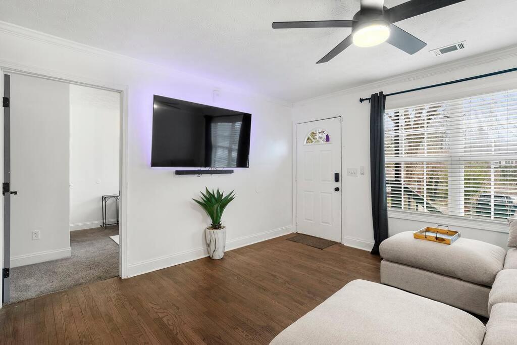 Modern 3Bd,2Ba Townhome Near Stadiums In Metro-Atl أتلانتا المظهر الخارجي الصورة